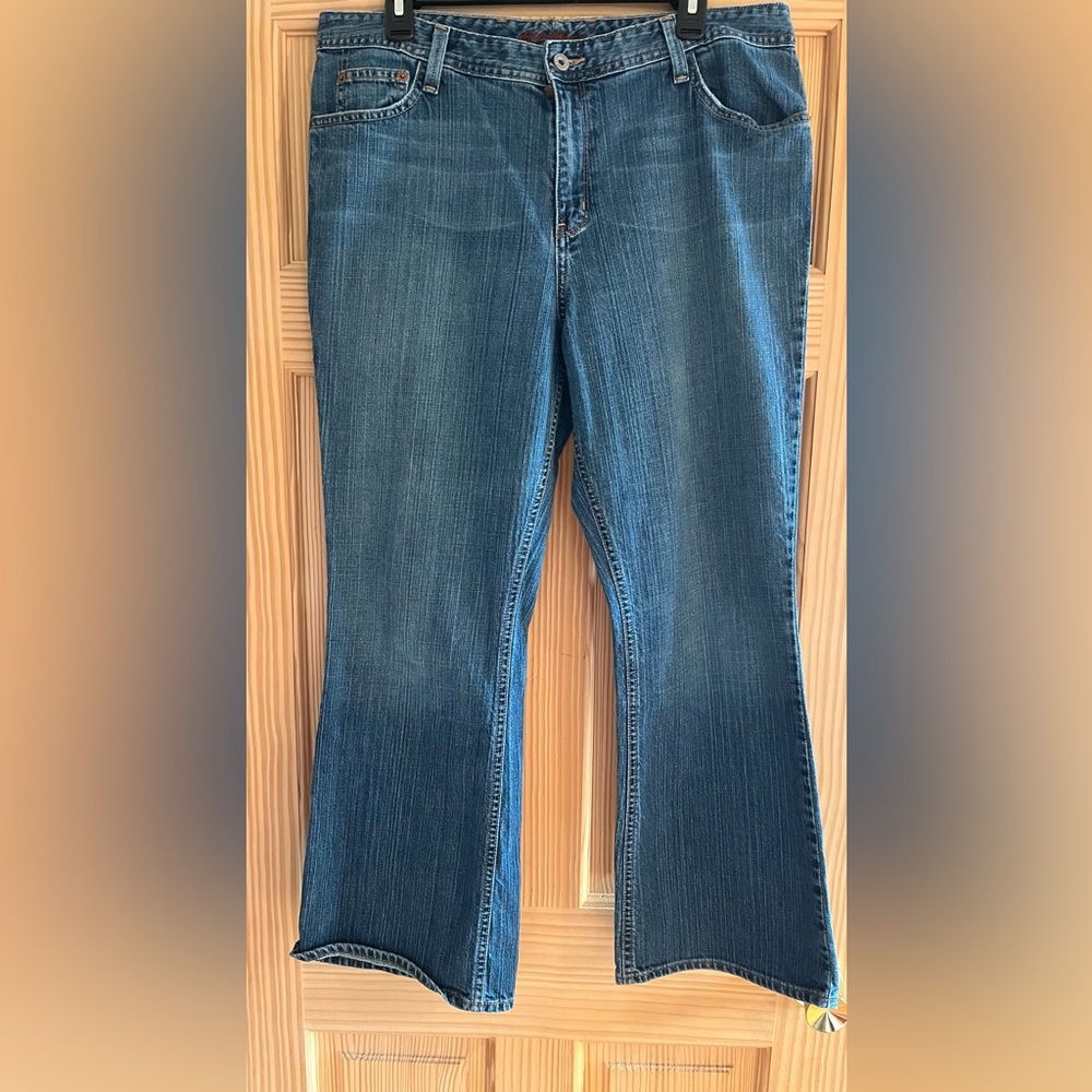 Eddie Bauer Blue Jeans Wide Leg Size 16P